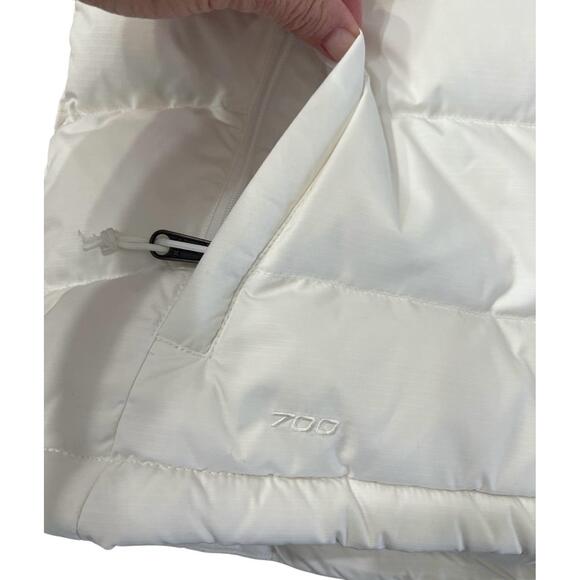 NWT The North Face Nuptse Vest White Puffer 700 Goose Down Fill Women’s Large - Picture 4 of 15